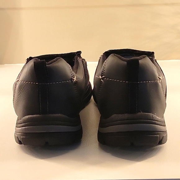 2 for $10. Men's Faded Glory Memory Foam Black Loafers, Size 8.5. EUC - Picture 3 of 7